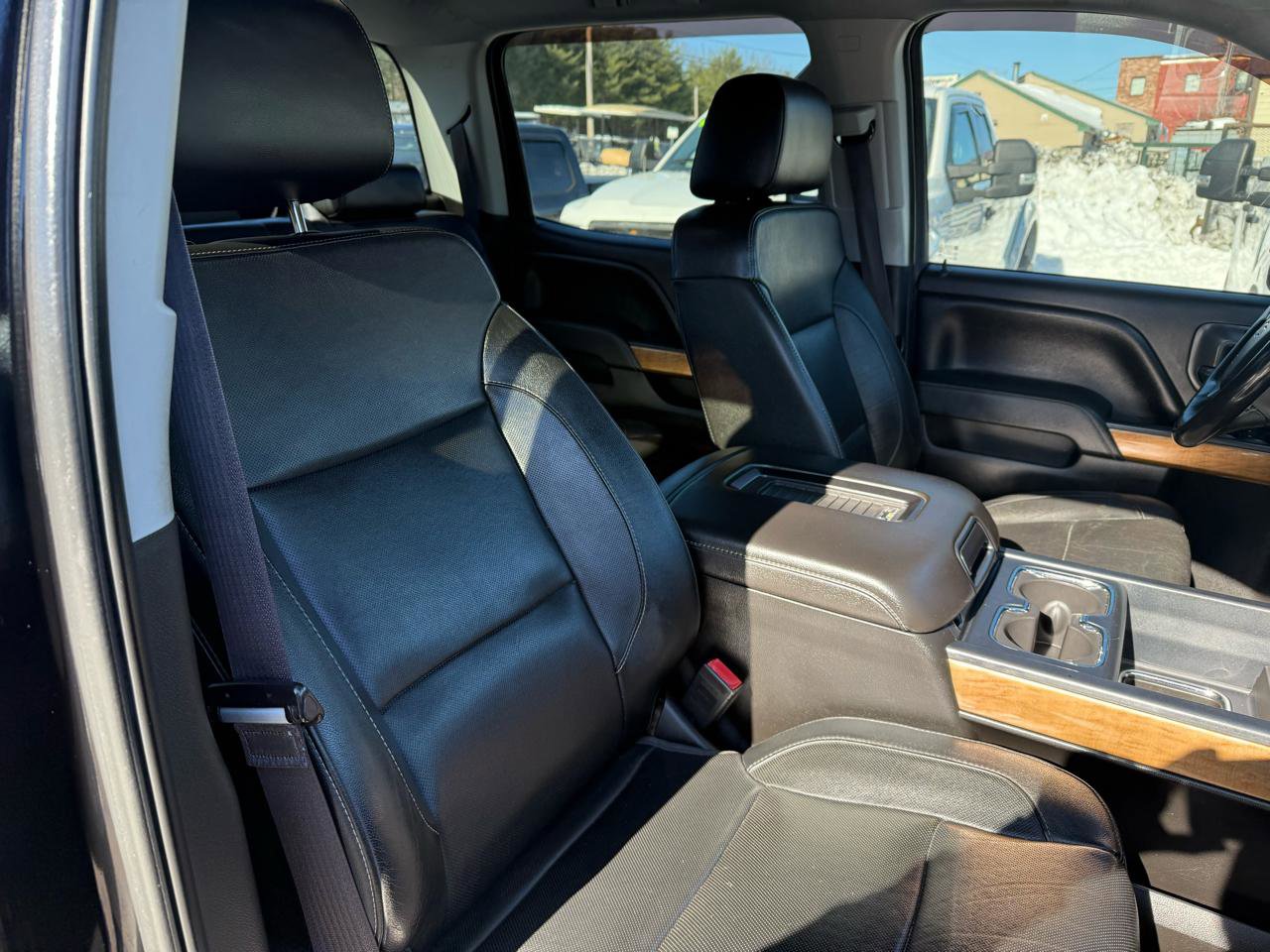 Used 2016 Chevrolet Silverado 2500 LTZ w/ Duramax Plus Package image 16