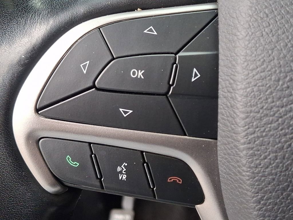 Used 2020 Jeep Grand Cherokee Limited w/ Luxury Group II image 23