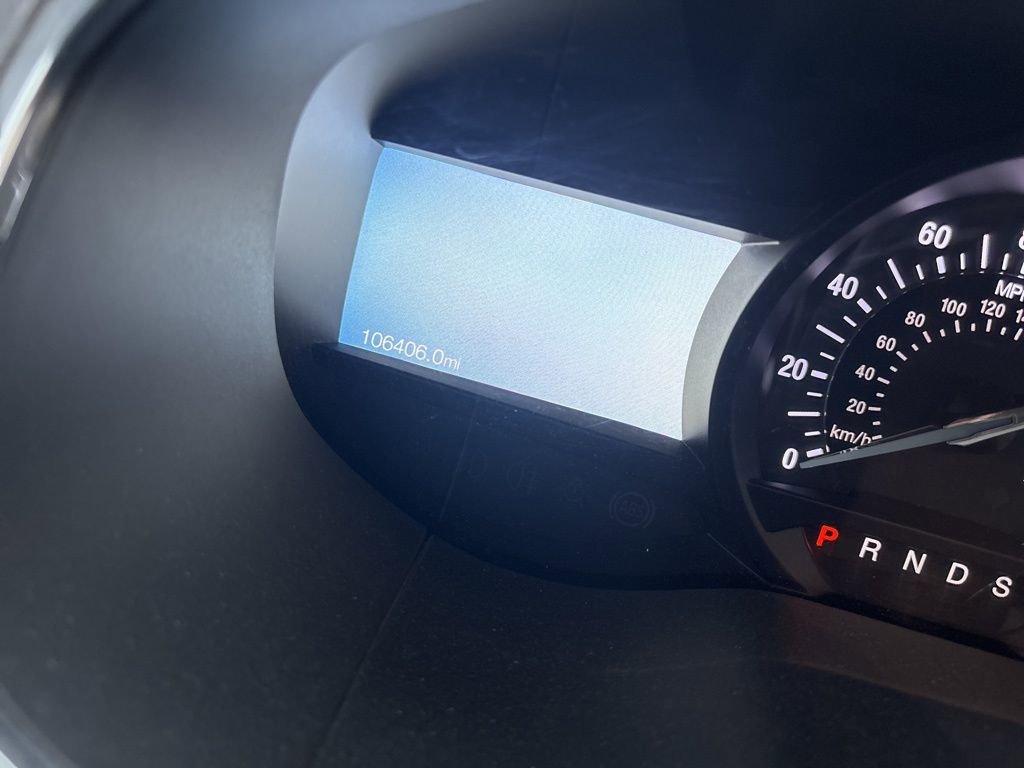 Used 2019 Ford Edge Titanium image 35