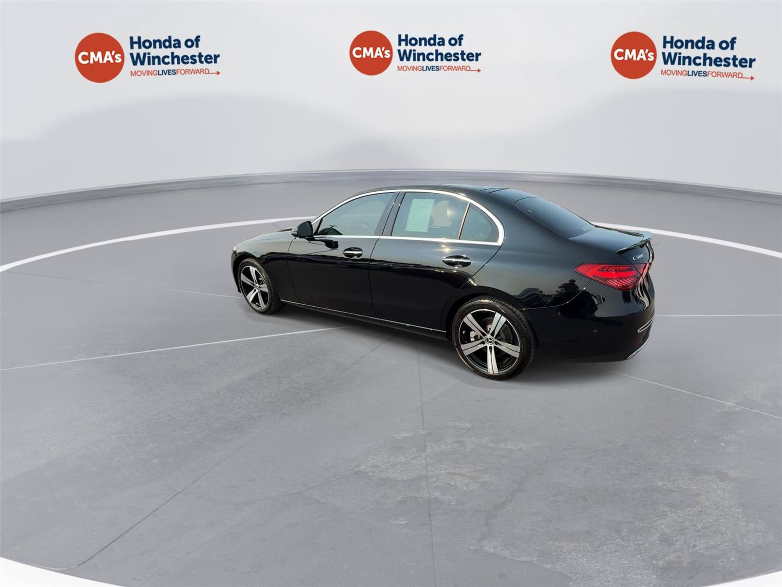 Used 2025 Mercedes-Benz C 300 4MATIC Sedan image 6