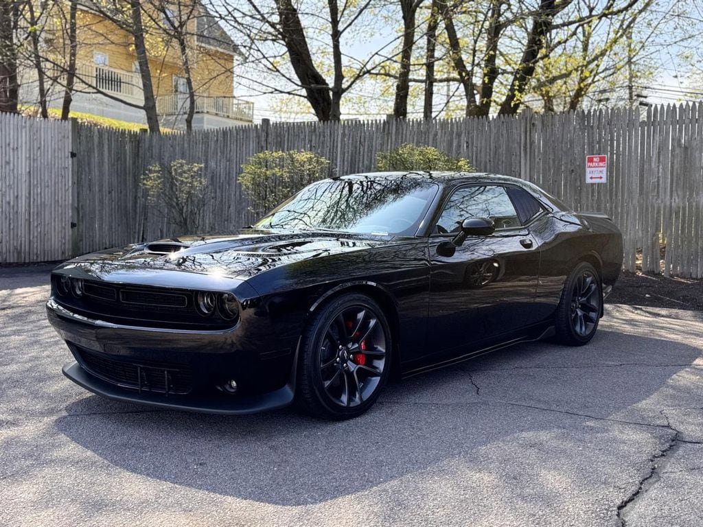 Used 2021 Dodge Challenger R/T Scat Pack RWD image 2
