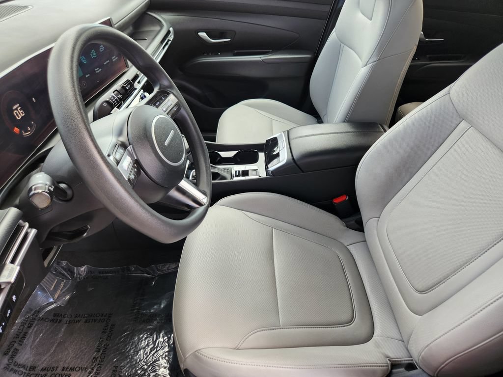 Used 2025 Hyundai Santa Cruz SEL AWD/4WD image 4