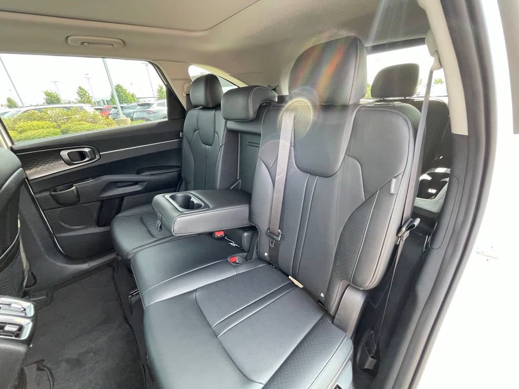 New 2026 Kia Sorento S w/ S Panoramic Sunroof Package FWD image 26