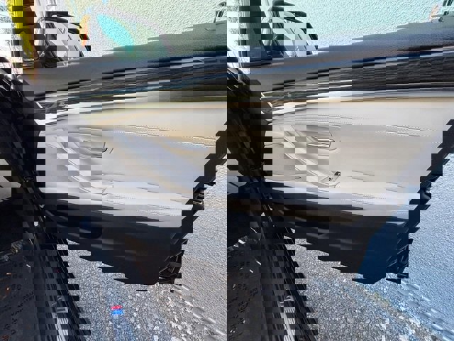 Used 2016 BMW 528i Sedan image 40