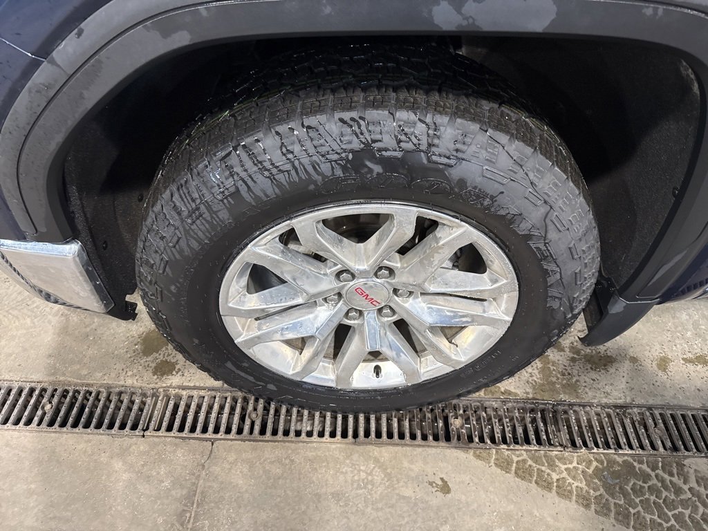 Used 2021 GMC Sierra 1500 SLT image 18