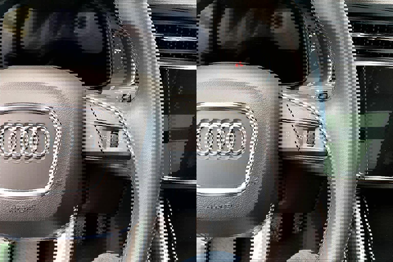 Used 2022 Audi Q8 Premium Plus image 24