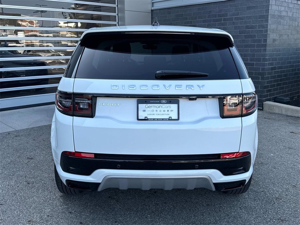 New 2025 Land Rover Discovery Sport S image 5