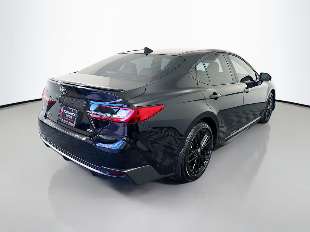Certified 2025 Toyota Camry SE image 5