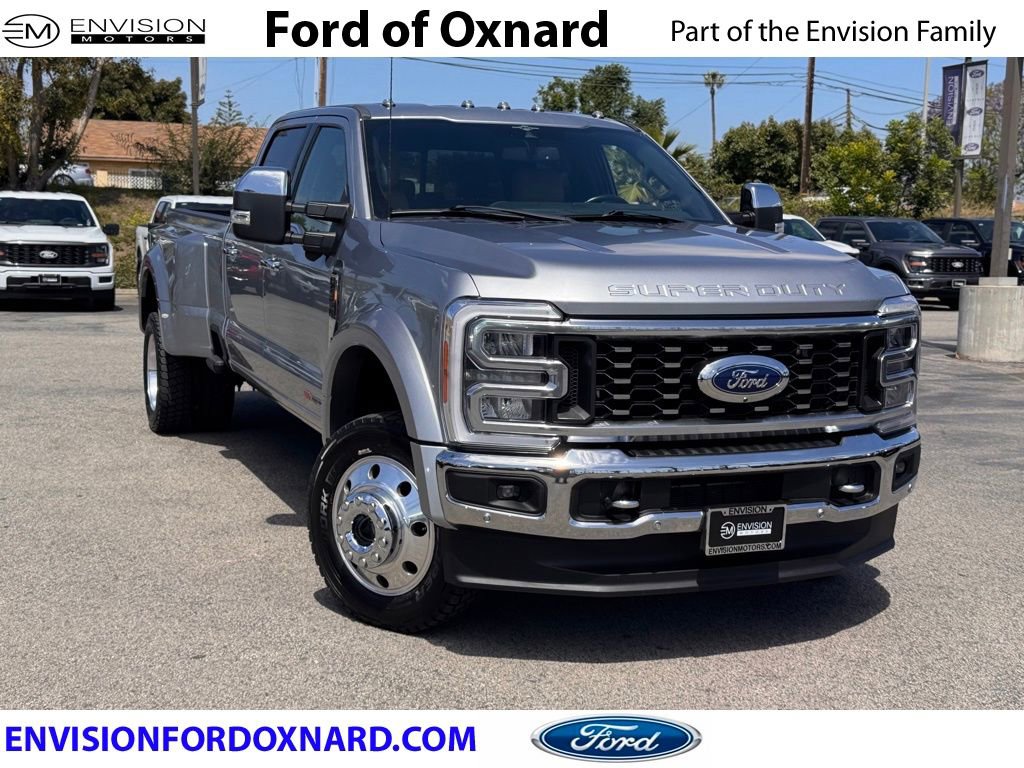 Used 2023 Ford F450 Lariat w/ Lariat Ultimate Package AWD/4WD image 1