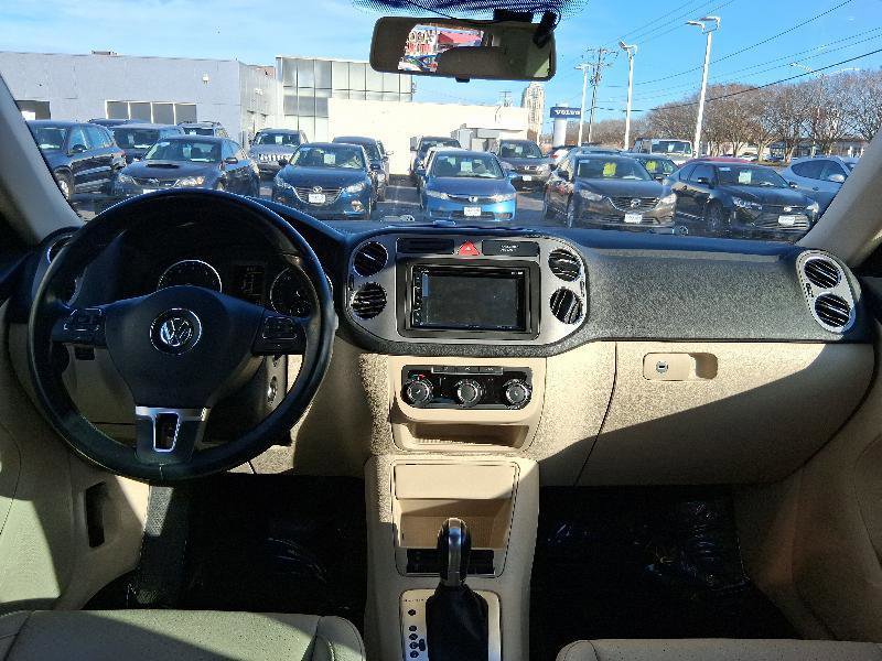 Used 2011 Volkswagen Tiguan S AWD/4WD image 25