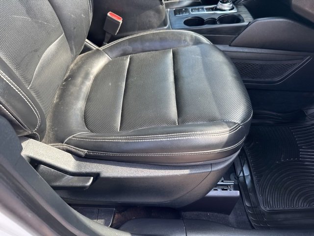 Used 2020 Ford Escape SEL image 14