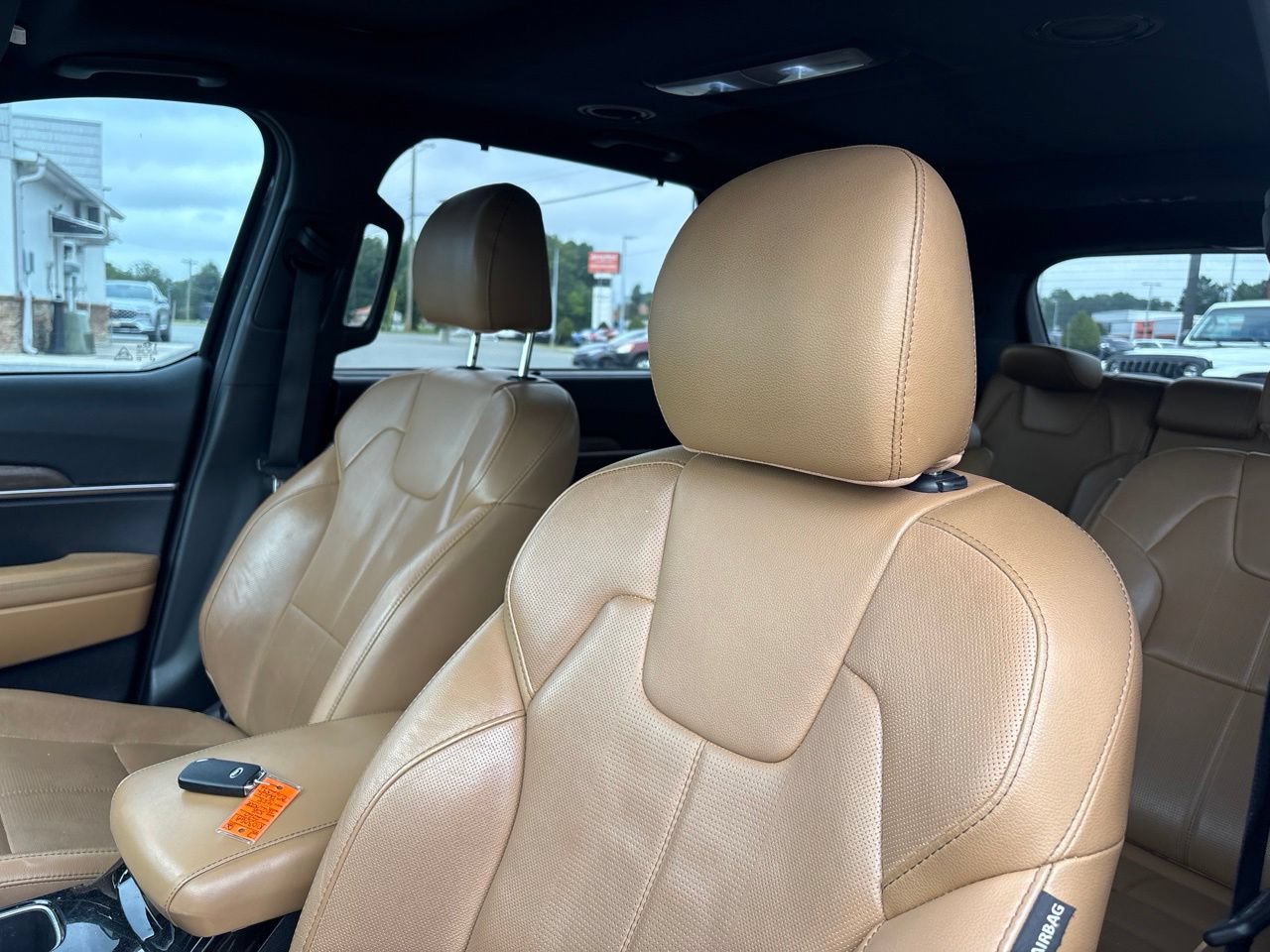 Used 2020 Kia Telluride SX FWD image 3