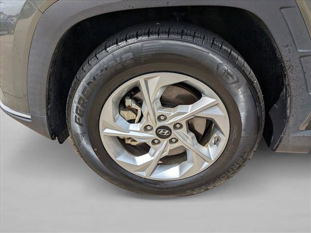 Used 2023 Hyundai Tucson SE FWD image 24