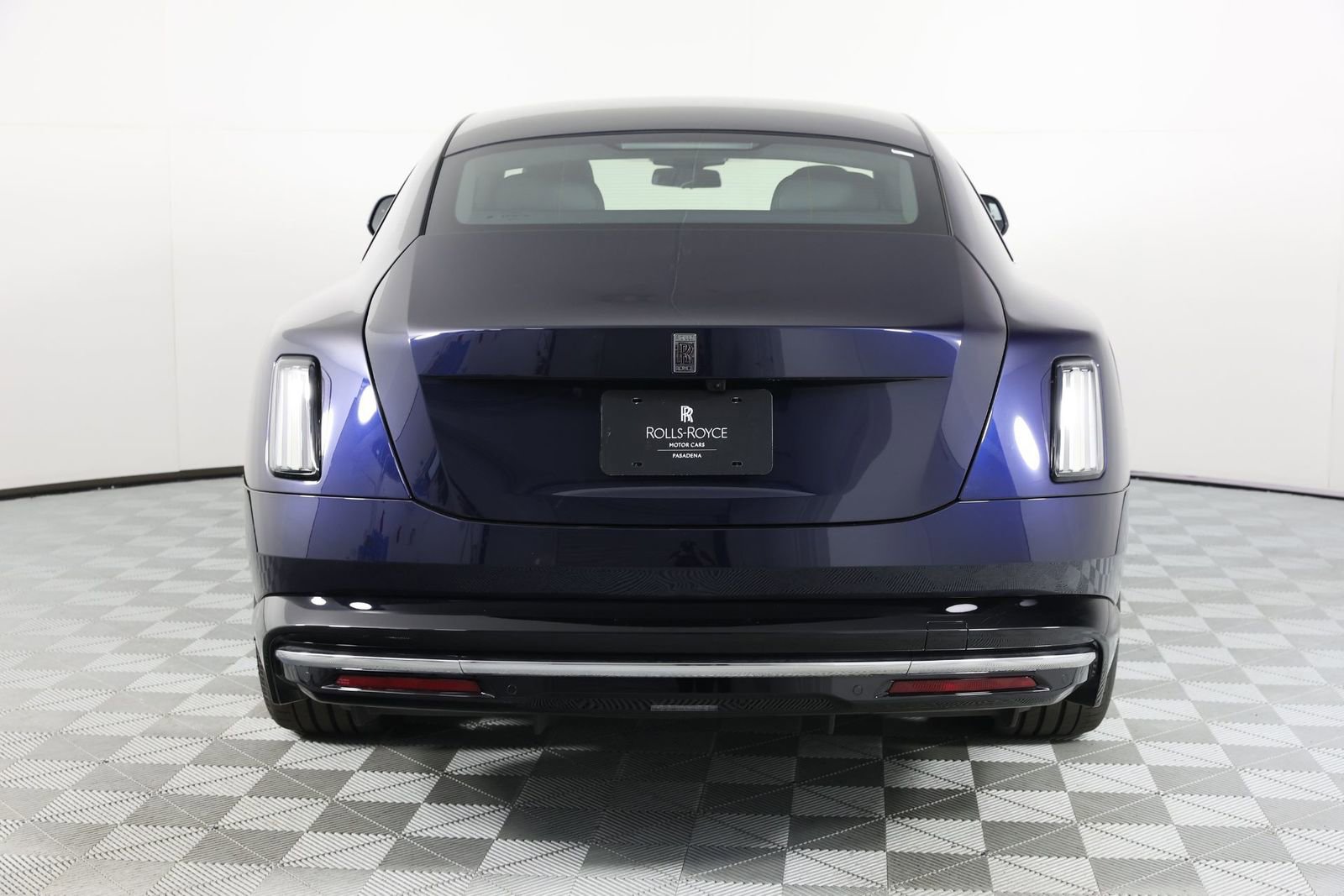 Used 2024 Rolls-Royce Spectre w/ Spectre Launch Package image 6