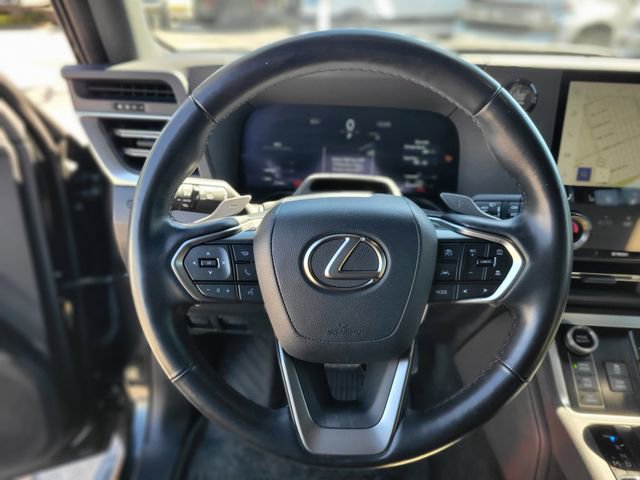 Used 2024 Lexus GX 550 image 22