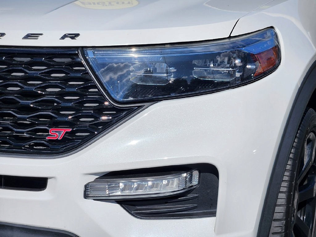 Used 2023 Ford Explorer ST w/ Equipment Group 401A RWD image 8