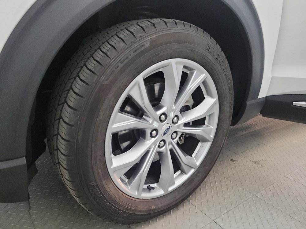 Used 2020 Ford Explorer XLT w/ Equipment Group 202A image 31