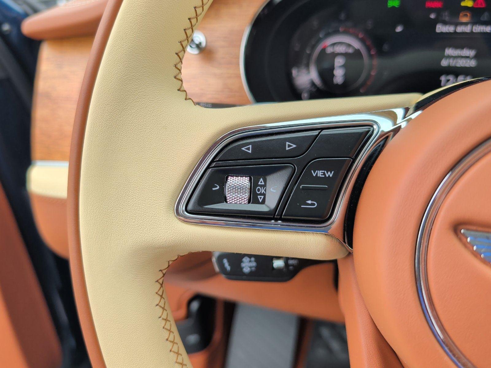 New 2026 Bentley Bentayga Extended Wheelbase AWD/4WD image 26