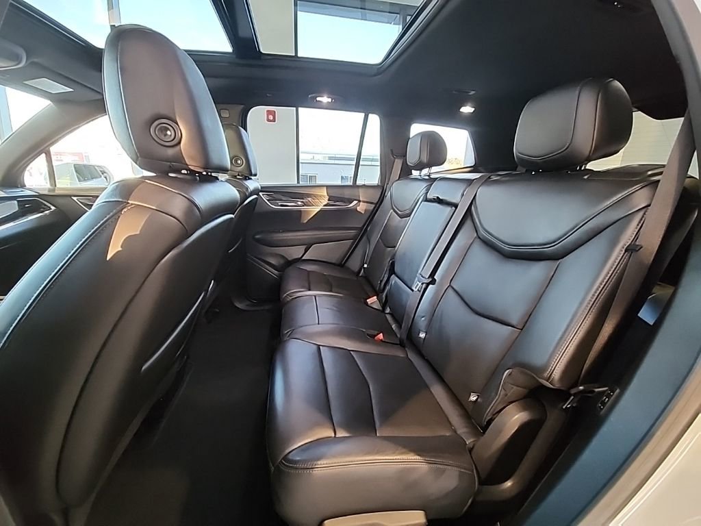 Used 2020 Cadillac XT6 Premium Luxury image 20