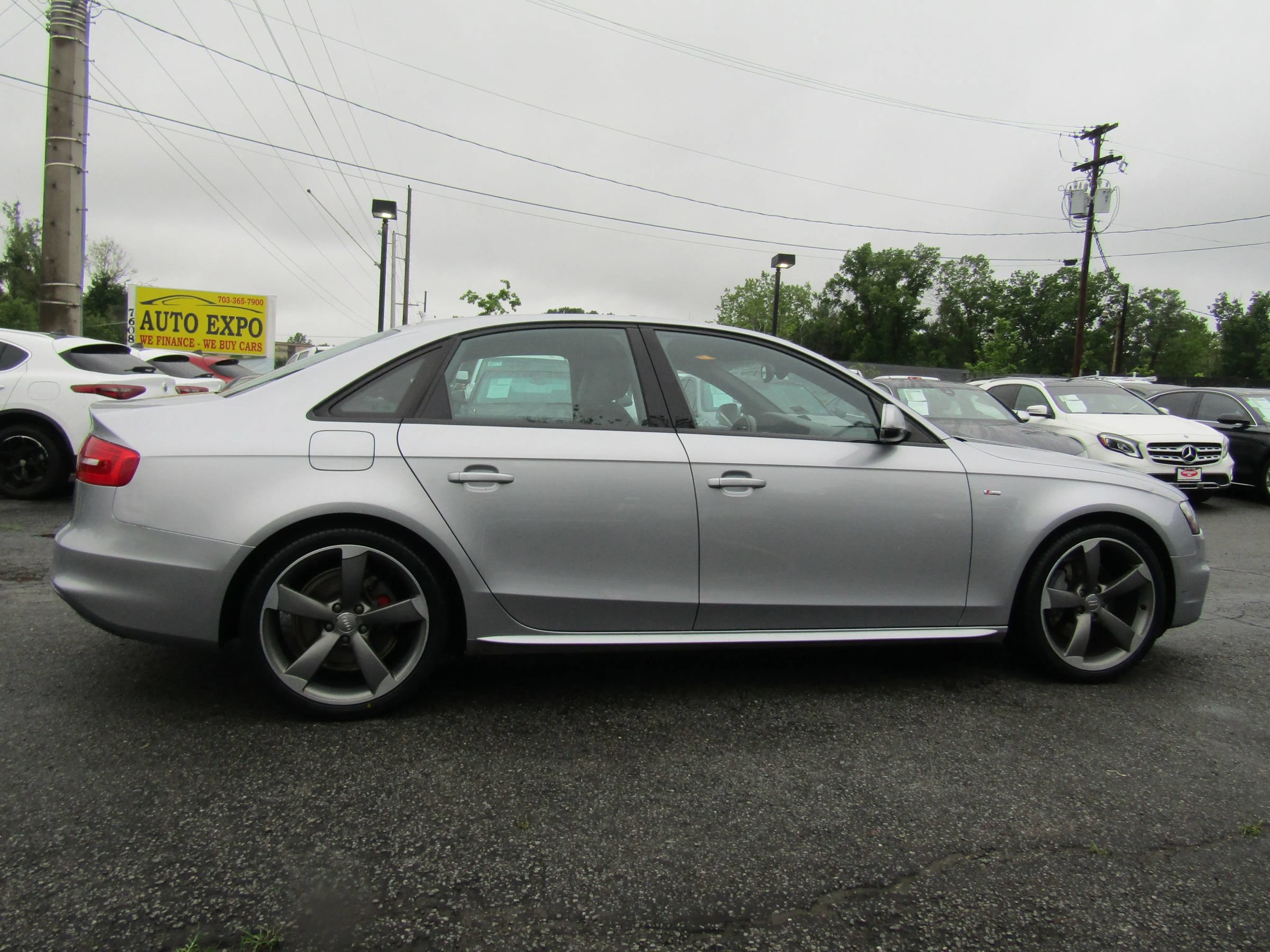 Used 2015 Audi A4 2.0T Prestige w/ Prestige Package AWD/4WD image 8