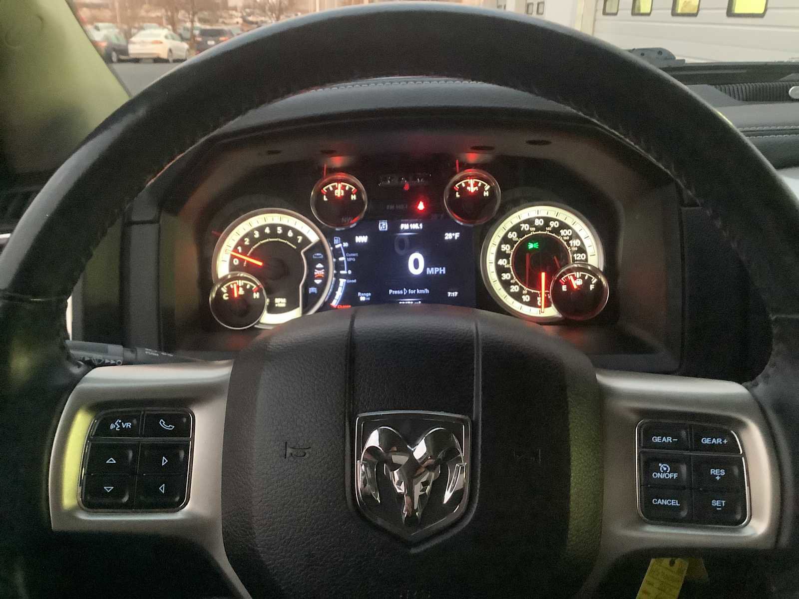 Used 2017 RAM 1500 Laramie image 17