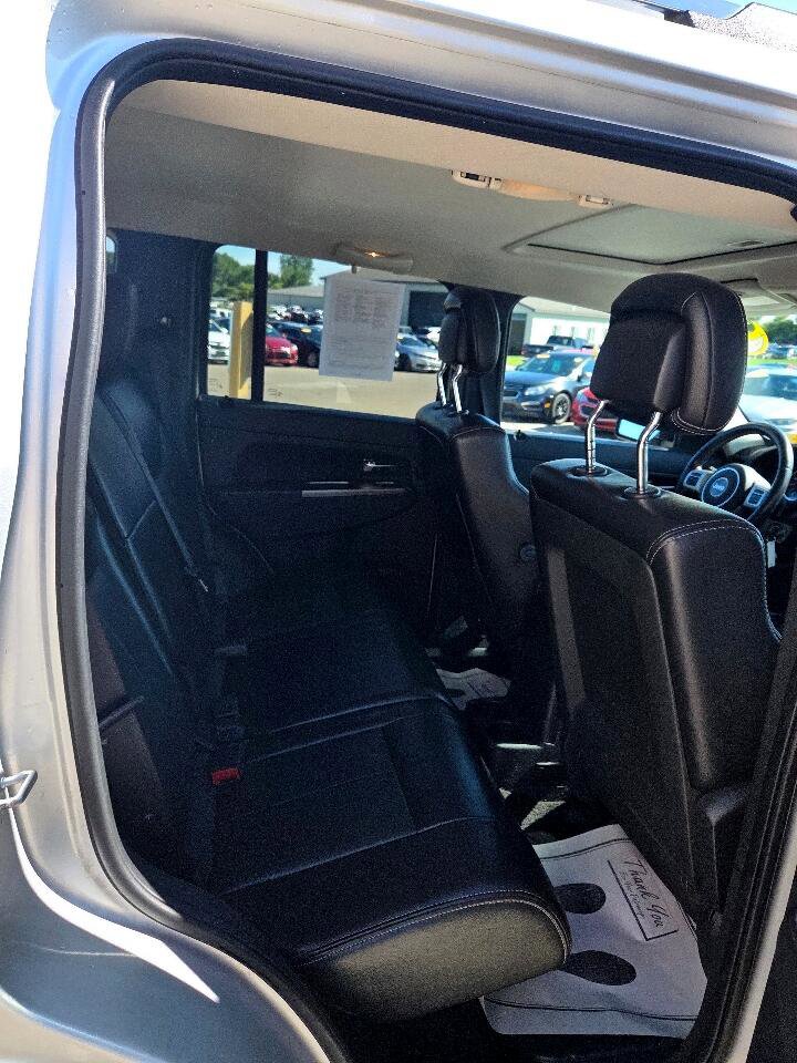 Used 2011 Jeep Liberty Limited Jet image 13