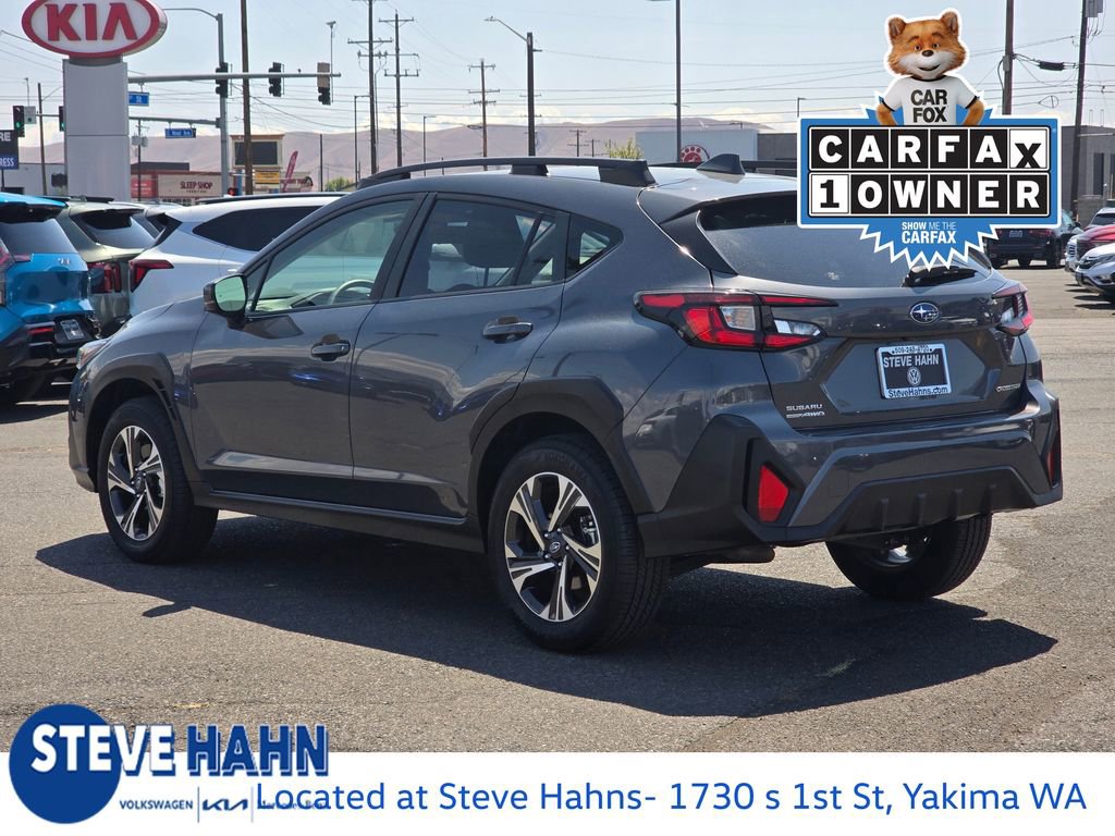 Used 2024 Subaru Crosstrek 2.0i Premium image 3