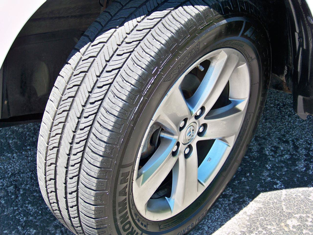 Used 2008 Toyota RAV4 Limited AWD/4WD image 29