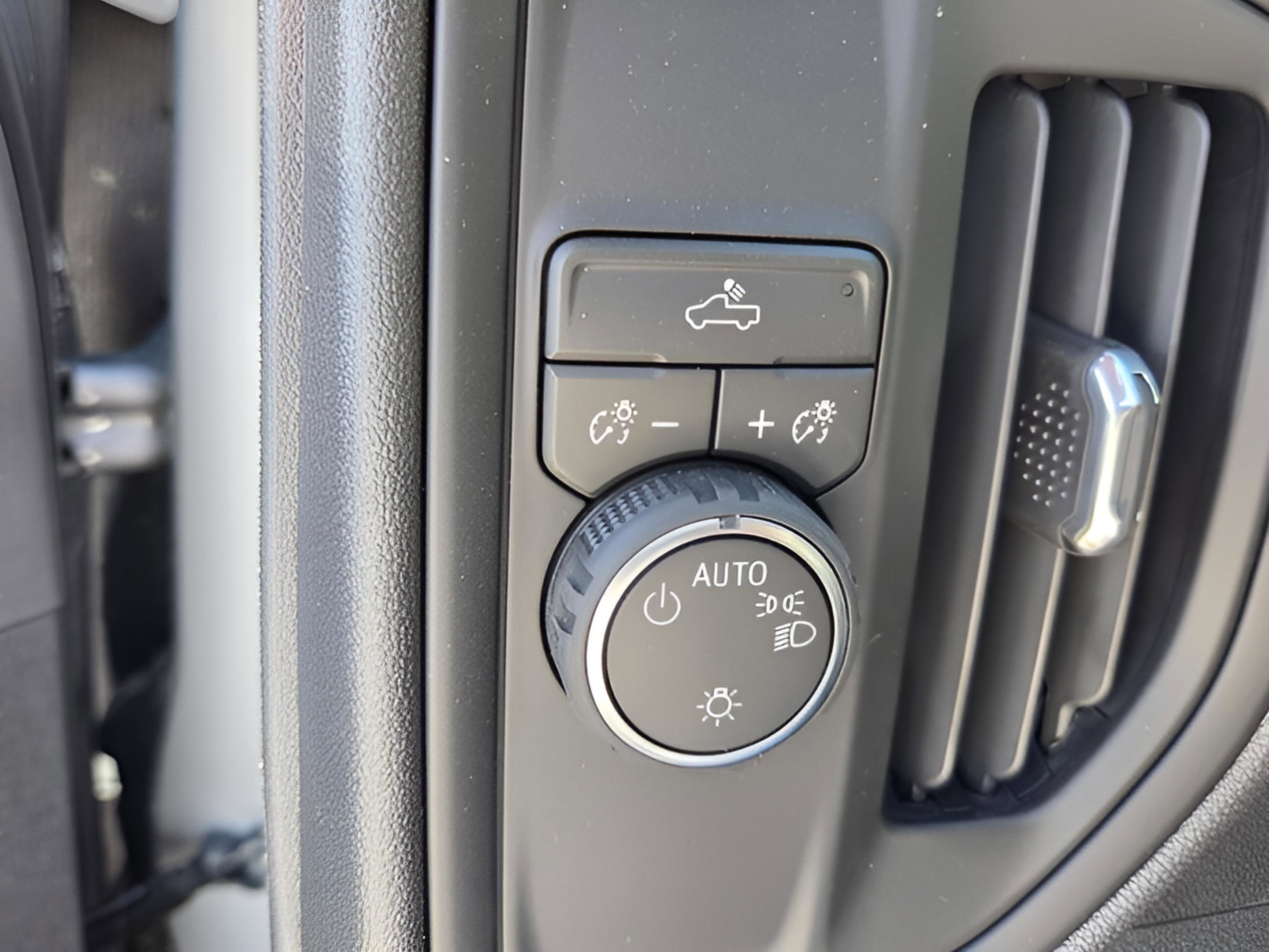 New 2026 Chevrolet Silverado 1500 W/T w/ WT Value Package RWD image 14