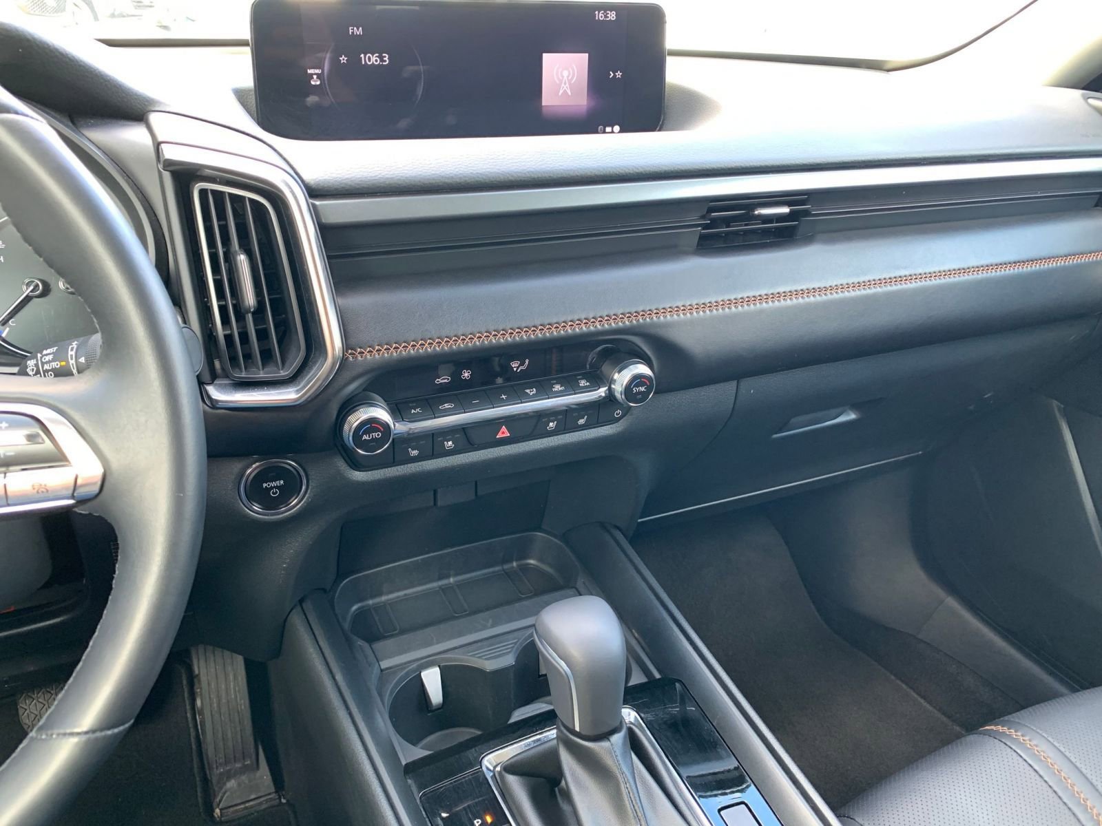 Used 2025 MAZDA CX-50 2.5 Hybrid w/ Premium Plus Pkg image 17