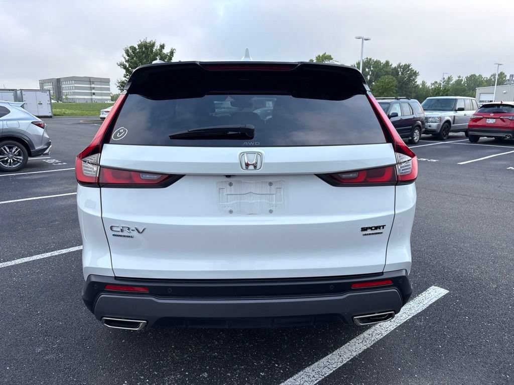Used 2024 Honda CR-V Sport Touring image 12