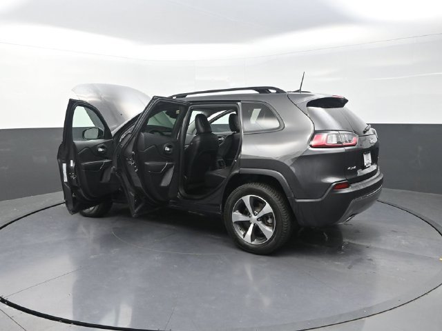 Used 2022 Jeep Cherokee Limited AWD/4WD image 37