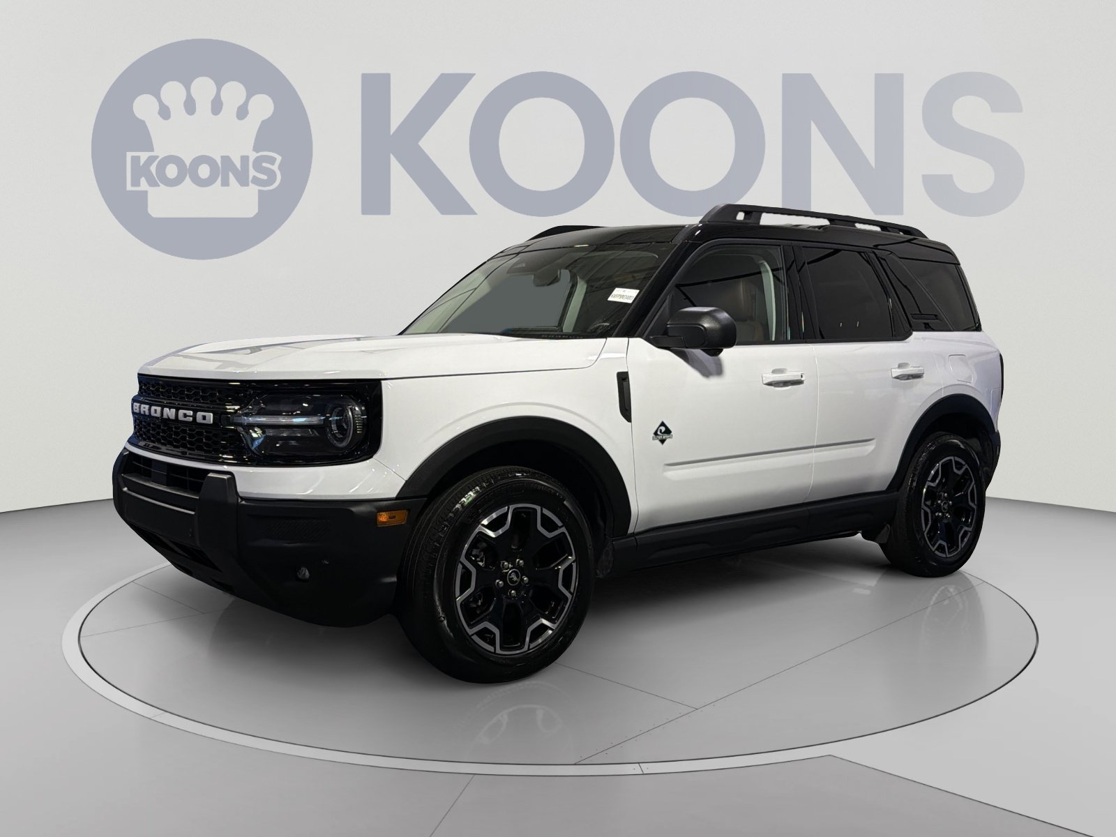 Used 2025 Ford Bronco Sport Outer Banks w/ Outer Banks Tech Package+ AWD/4WD image 1