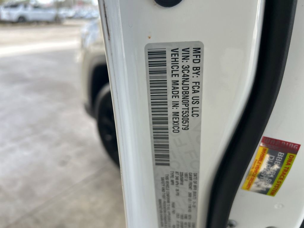 Used 2023 Jeep Compass Altitude image 41