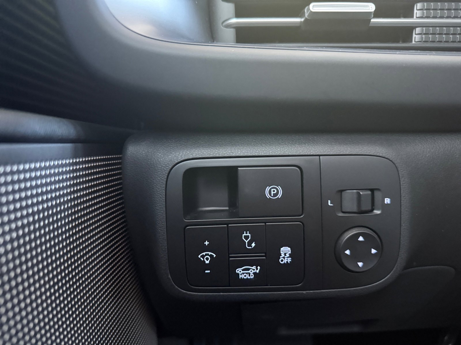 Used 2023 Hyundai Ioniq 6 SE image 22