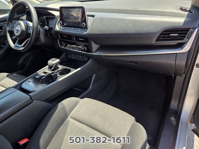 Certified 2024 Nissan Rogue SV FWD image 19