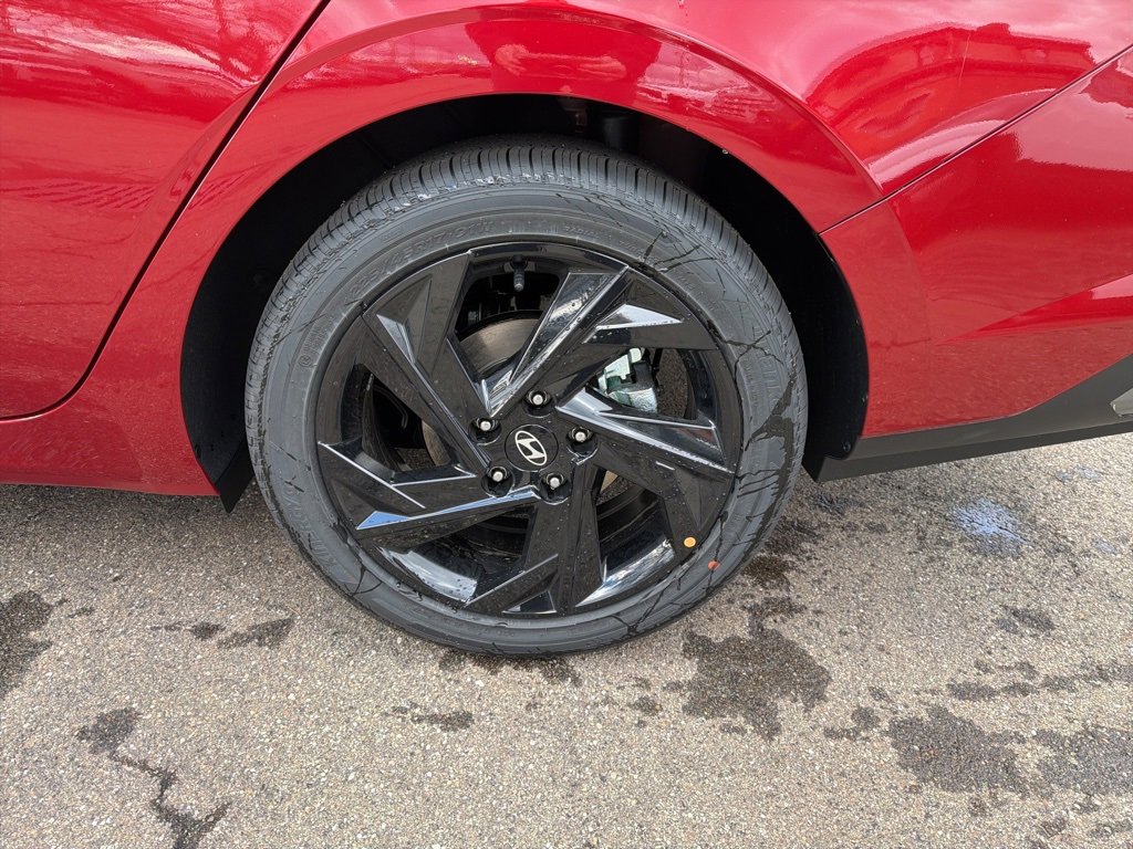 New 2026 Hyundai Elantra Sport image 12