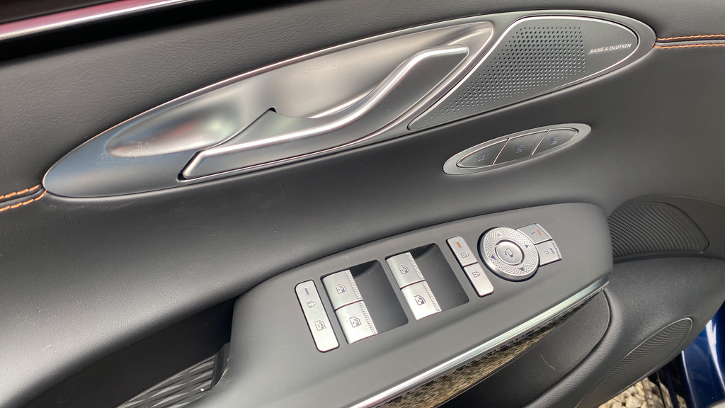 New 2026 Genesis GV70 3.5T Sport Prestige AWD/4WD image 15