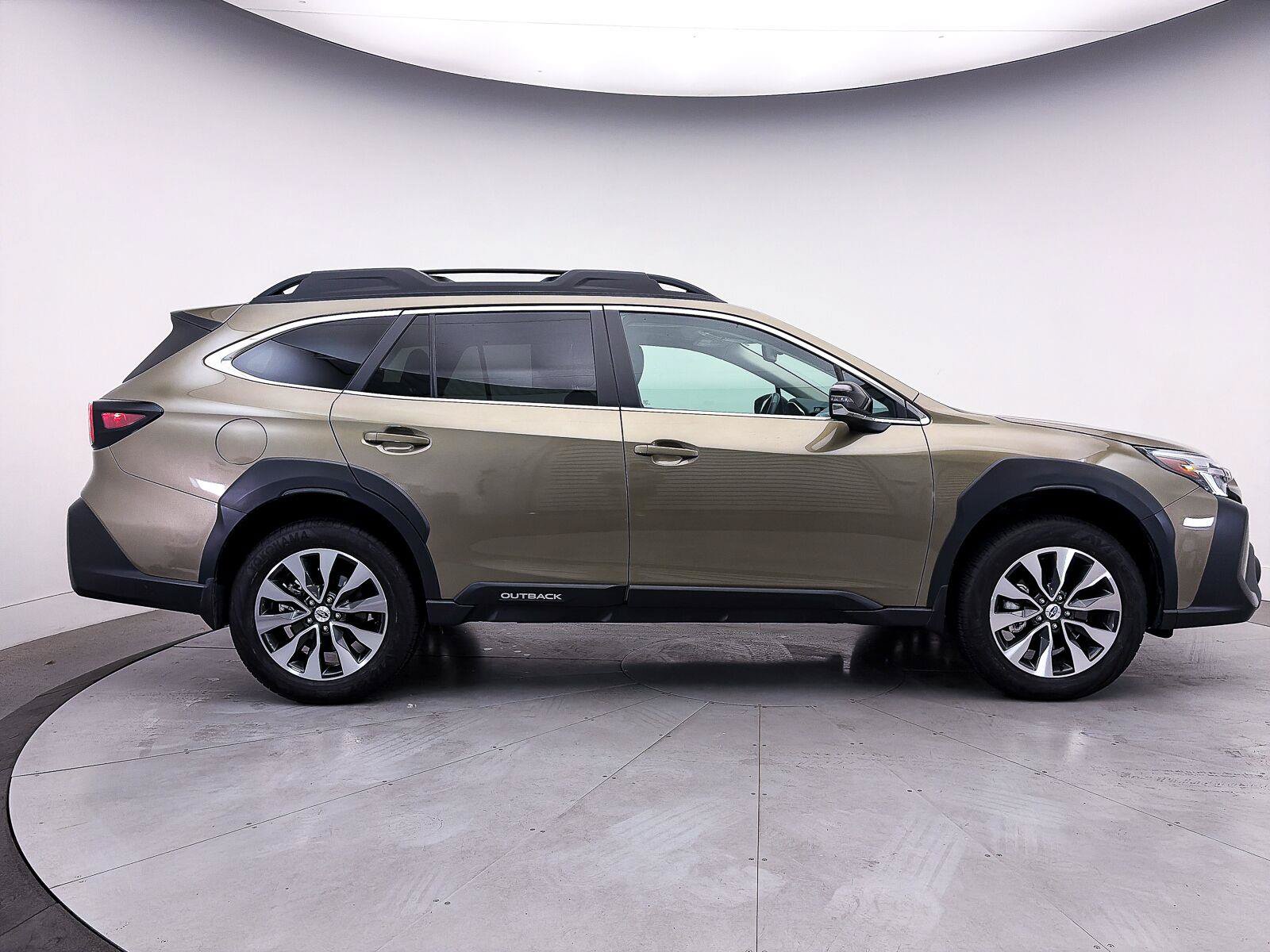 Used 2024 Subaru Outback Limited AWD/4WD image 41