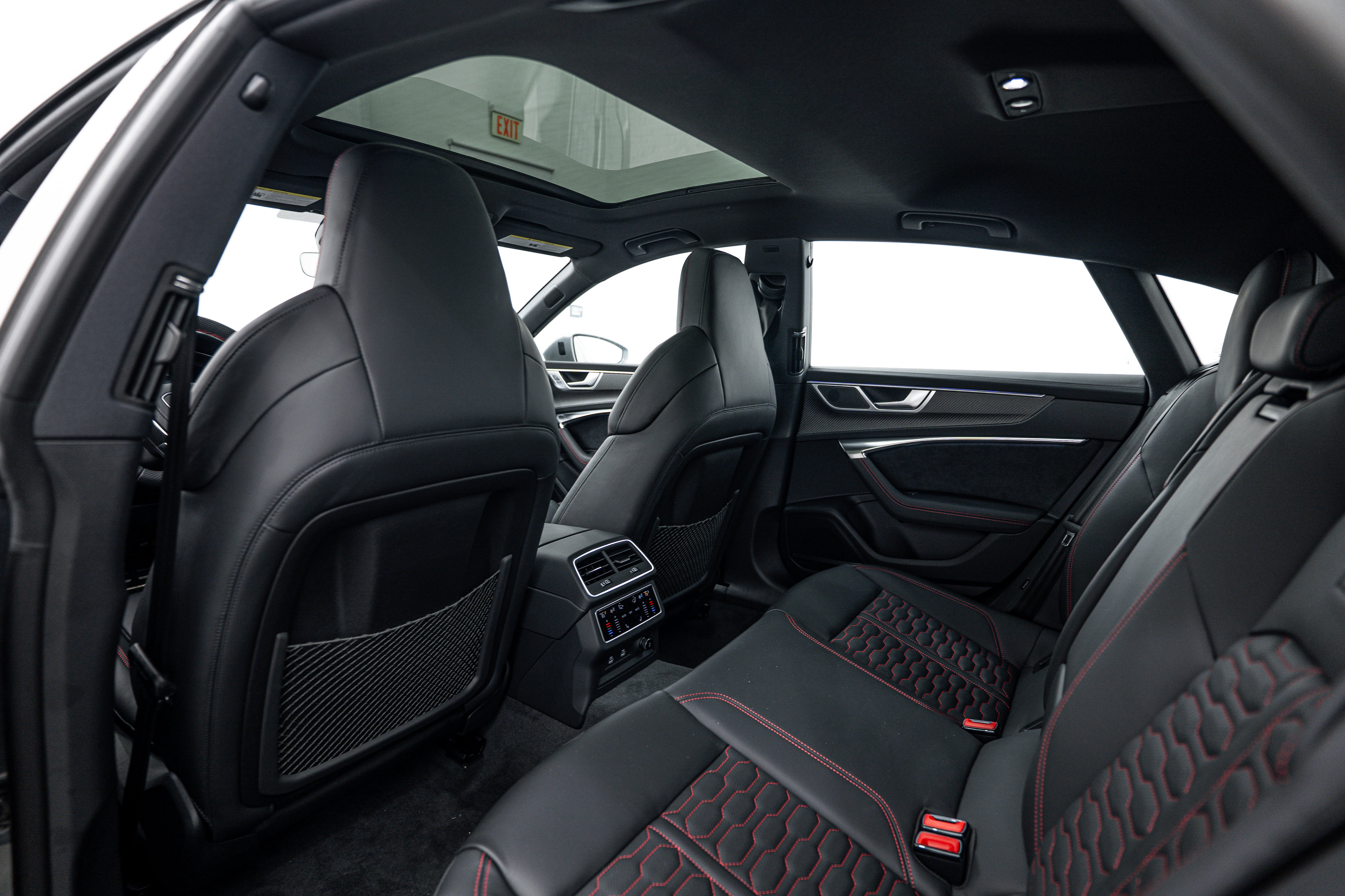 New 2026 Audi RS 7 Performance image 22