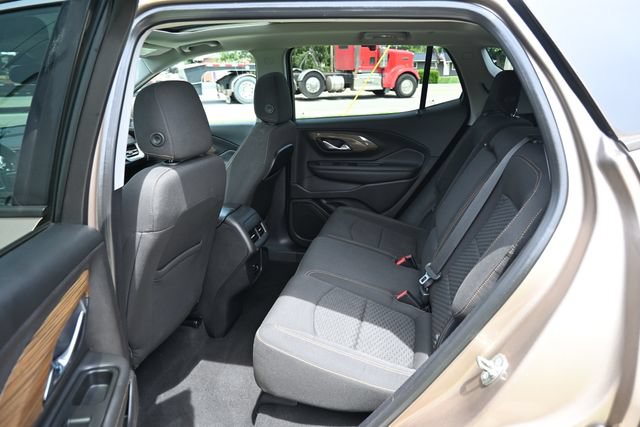 Used 2018 GMC Terrain SLE w/ Driver Convenience Package AWD/4WD image 24