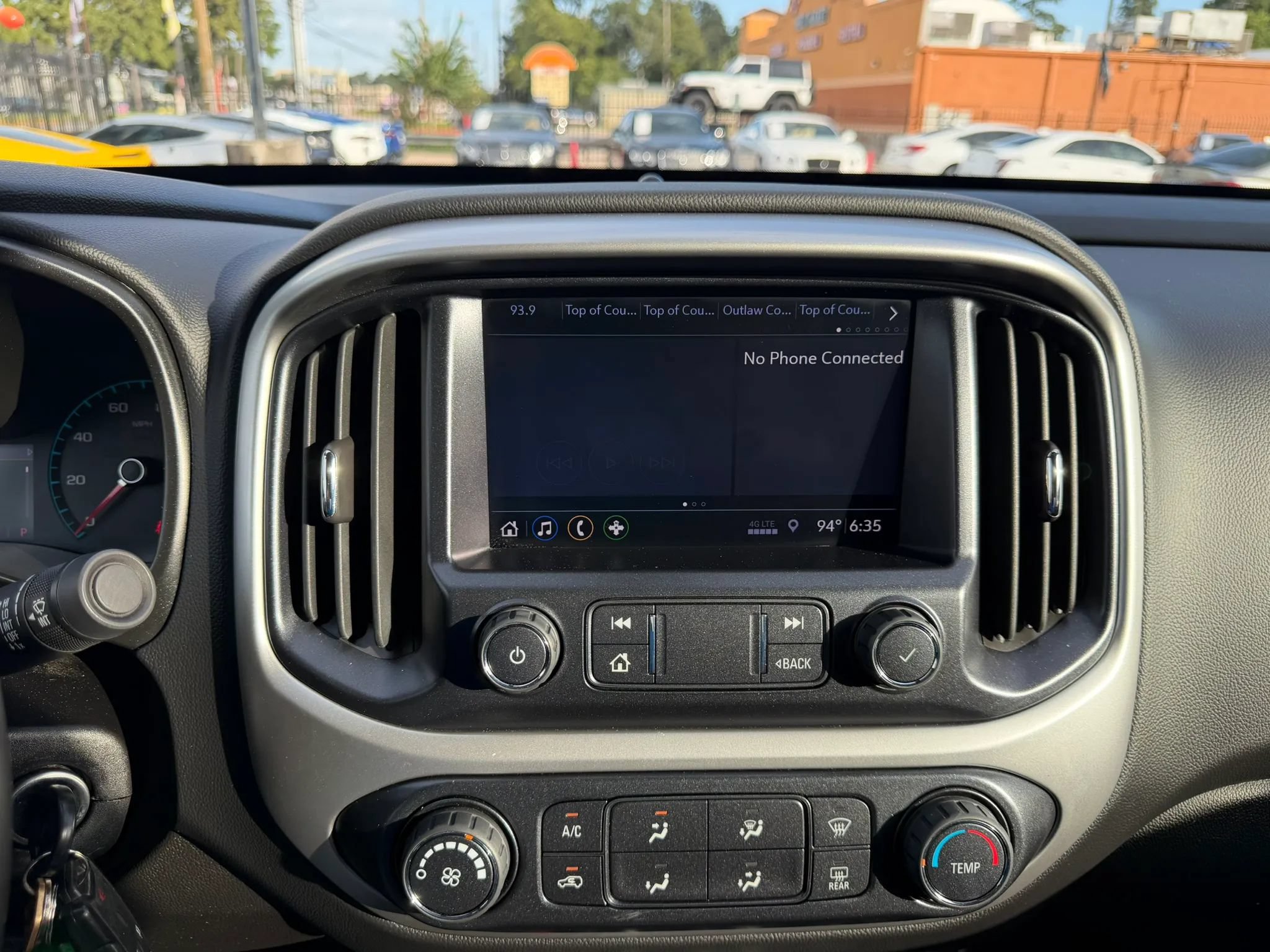 Used 2020 Chevrolet Colorado LT w/ LT Convenience Package AWD/4WD image 40