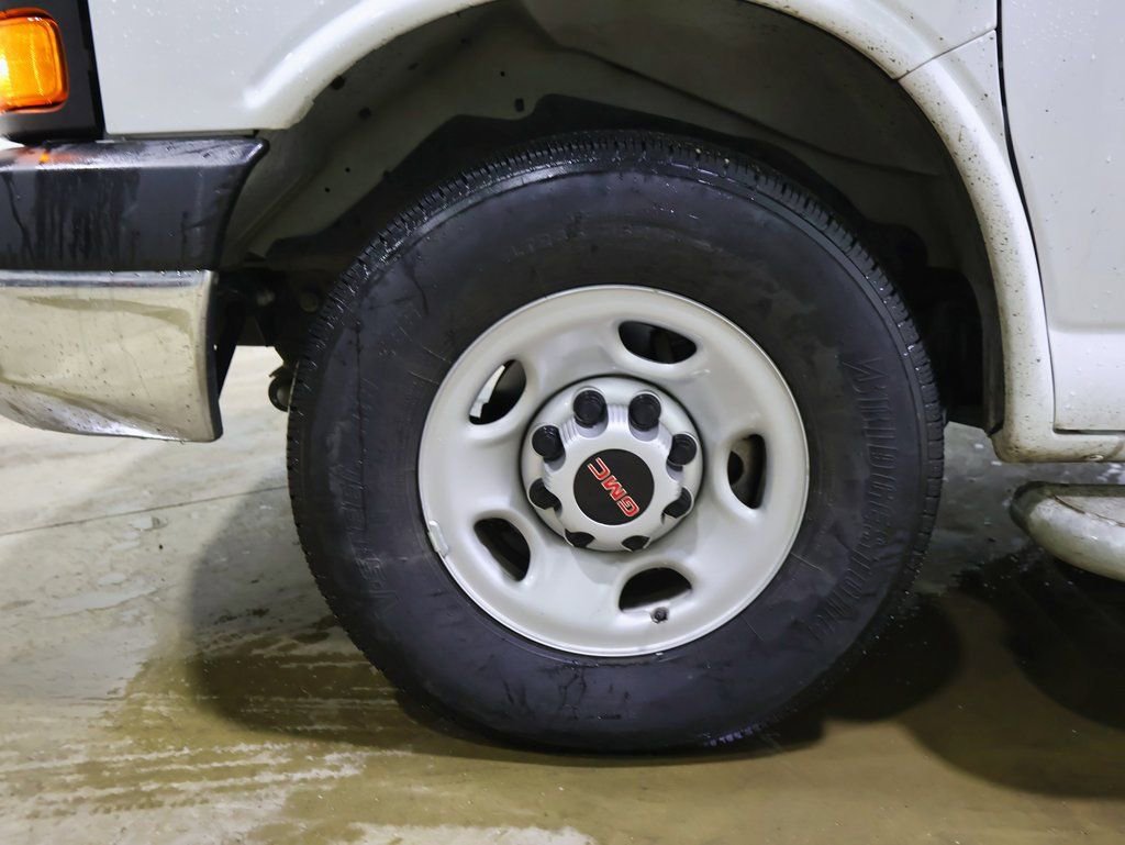 Certified 2024 GMC Savana 2500 w/ Driver Convenience Package image 24