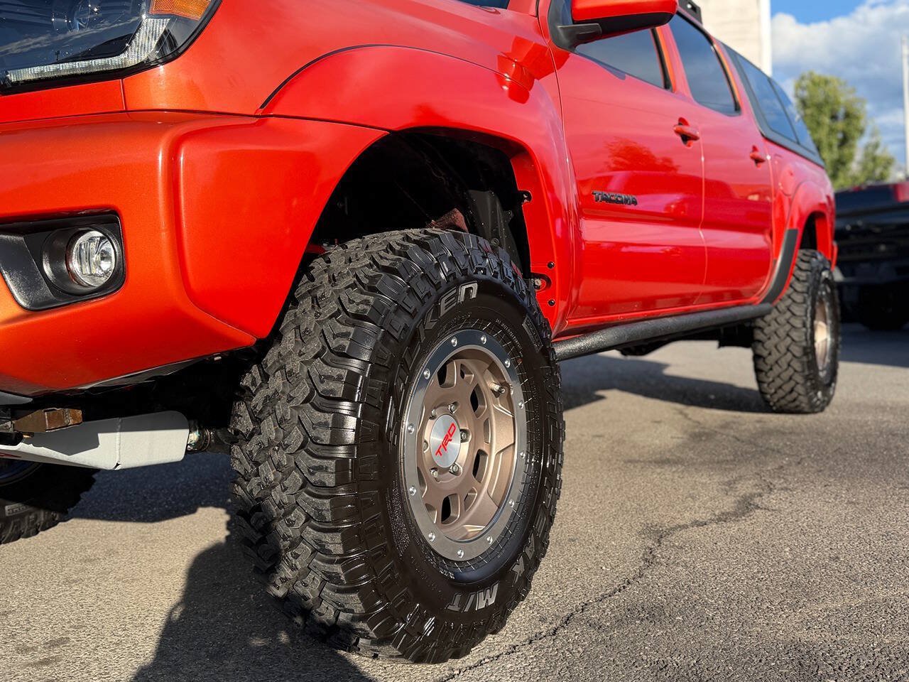Used 2015 Toyota Tacoma TRD Pro w/ Off Road Towing Package AWD/4WD image 94