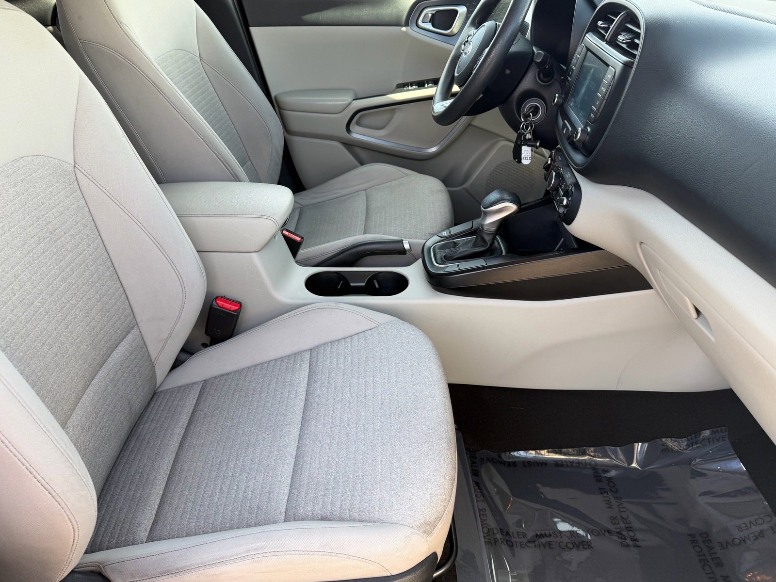Used 2020 Kia Soul S FWD image 11