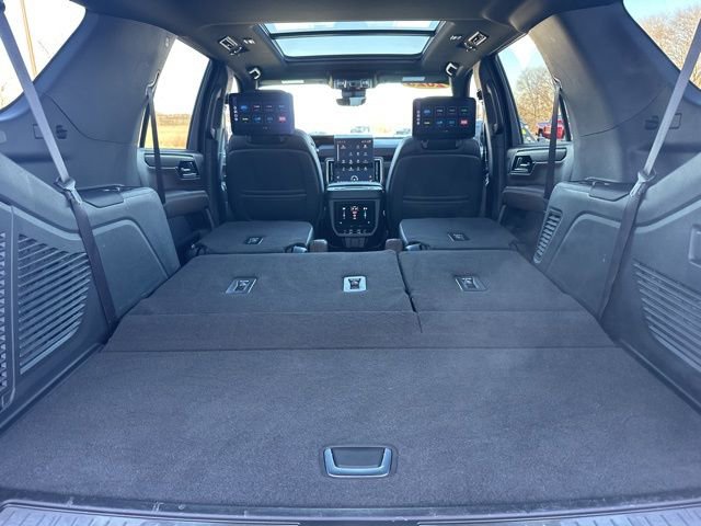 Used 2025 GMC Yukon Denali Ultimate w/ LPO, Floor Liner Package image 62