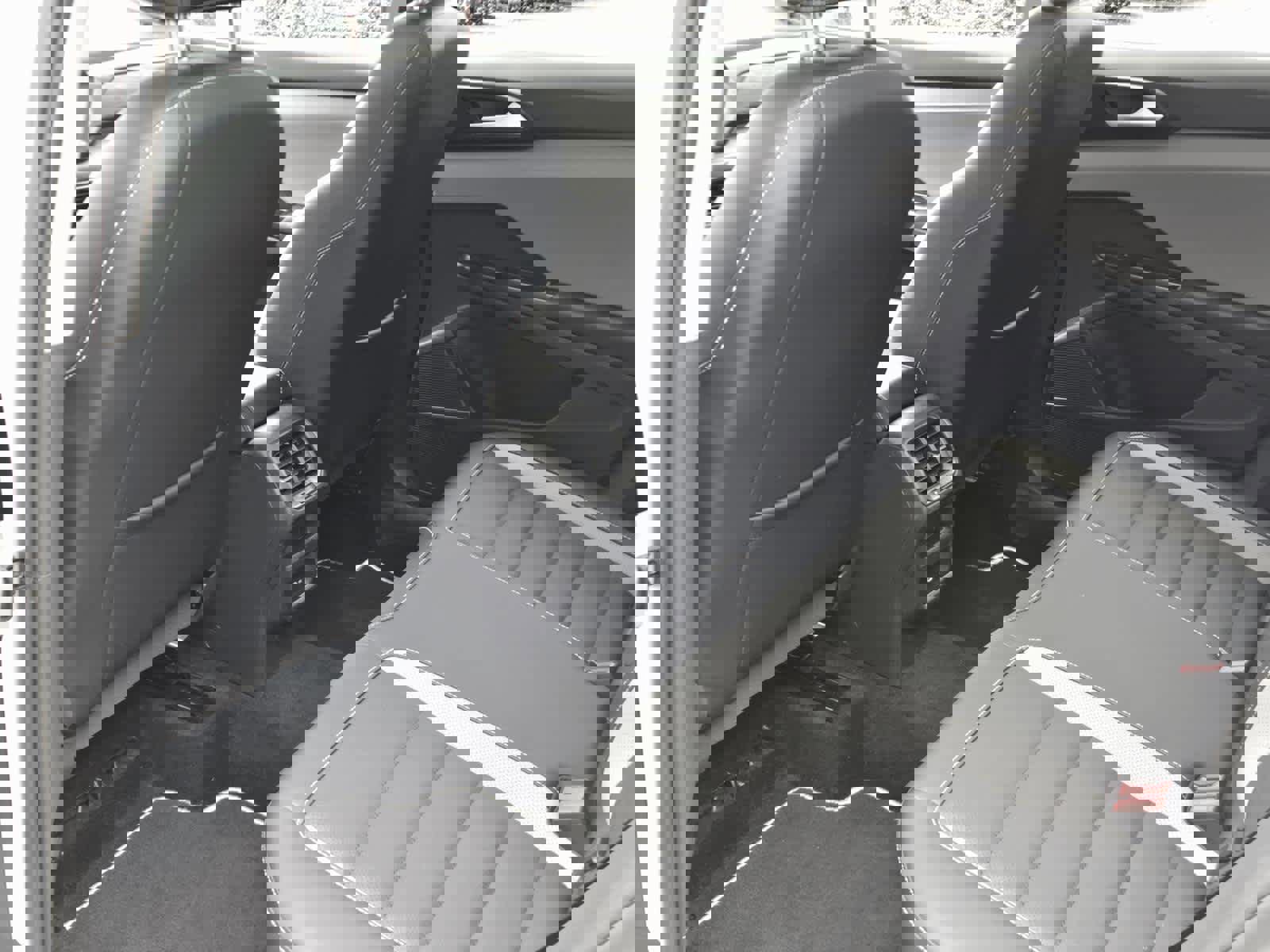 Certified 2023 Volkswagen Taos SEL image 21