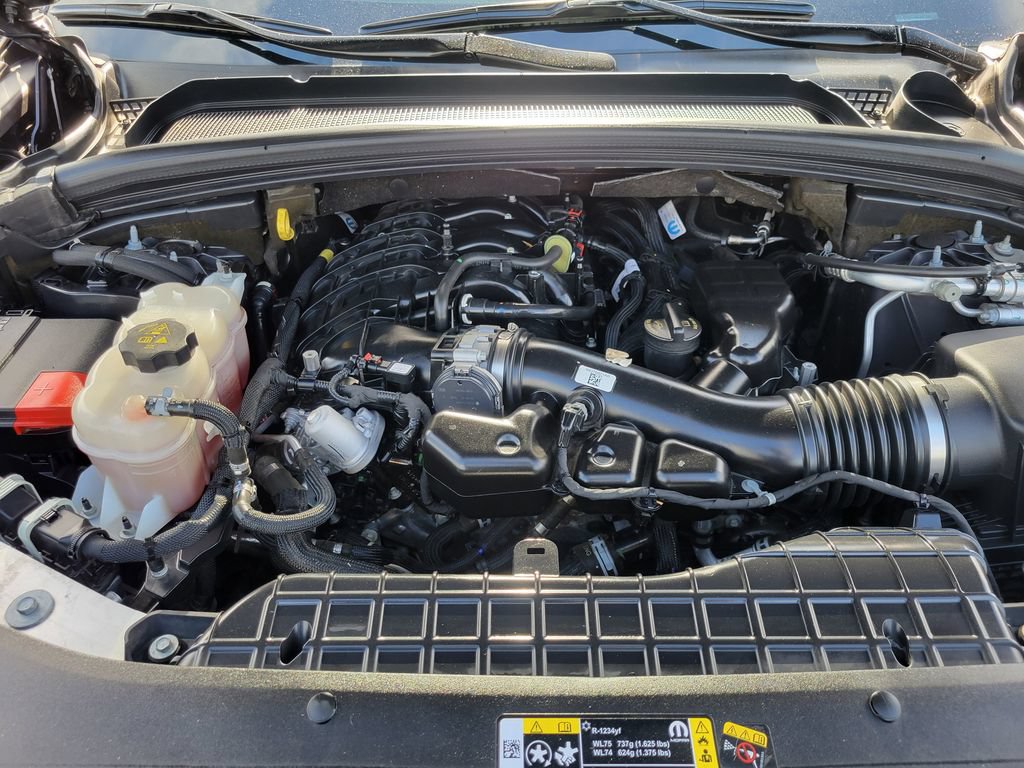Used 2022 Jeep Grand Cherokee Altitude RWD image 25