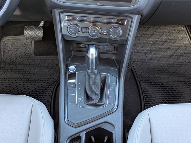 Used 2018 Volkswagen Tiguan SE image 21