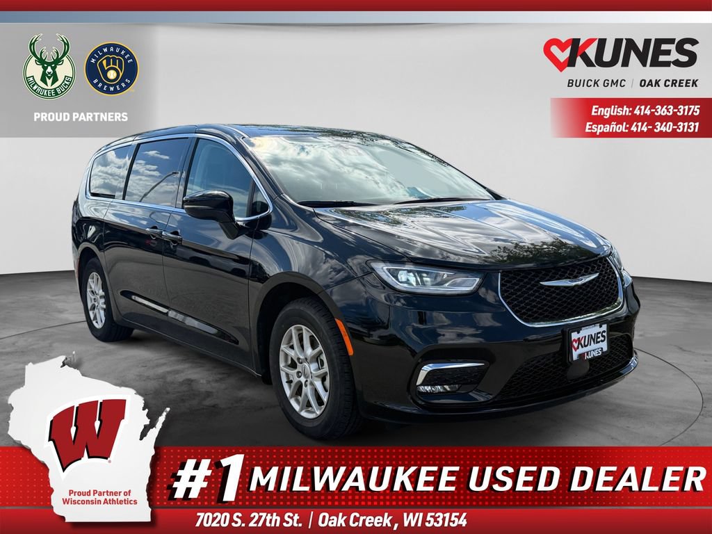 Used 2024 Chrysler Pacifica Touring-L